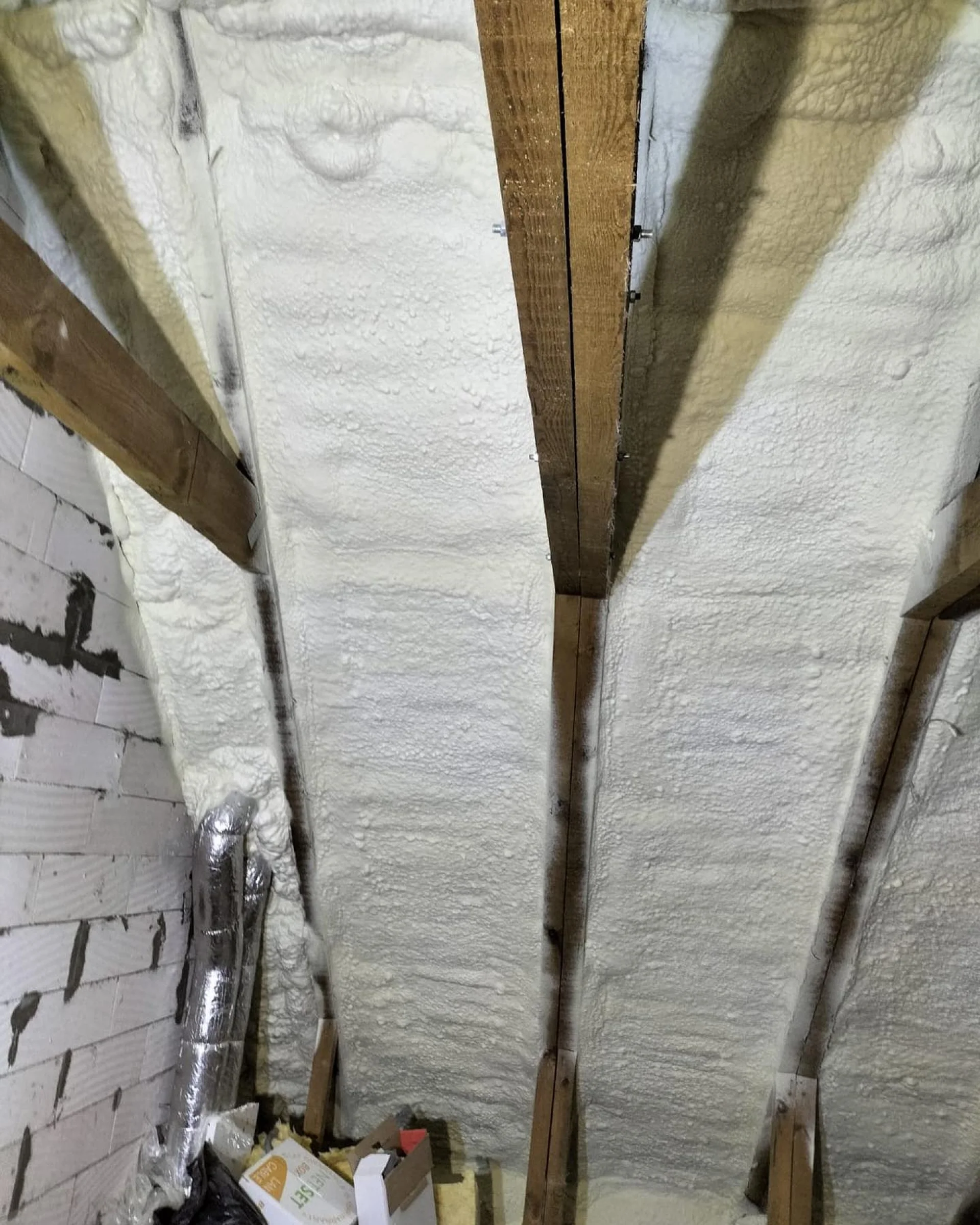 Izolacja klatki schodowej